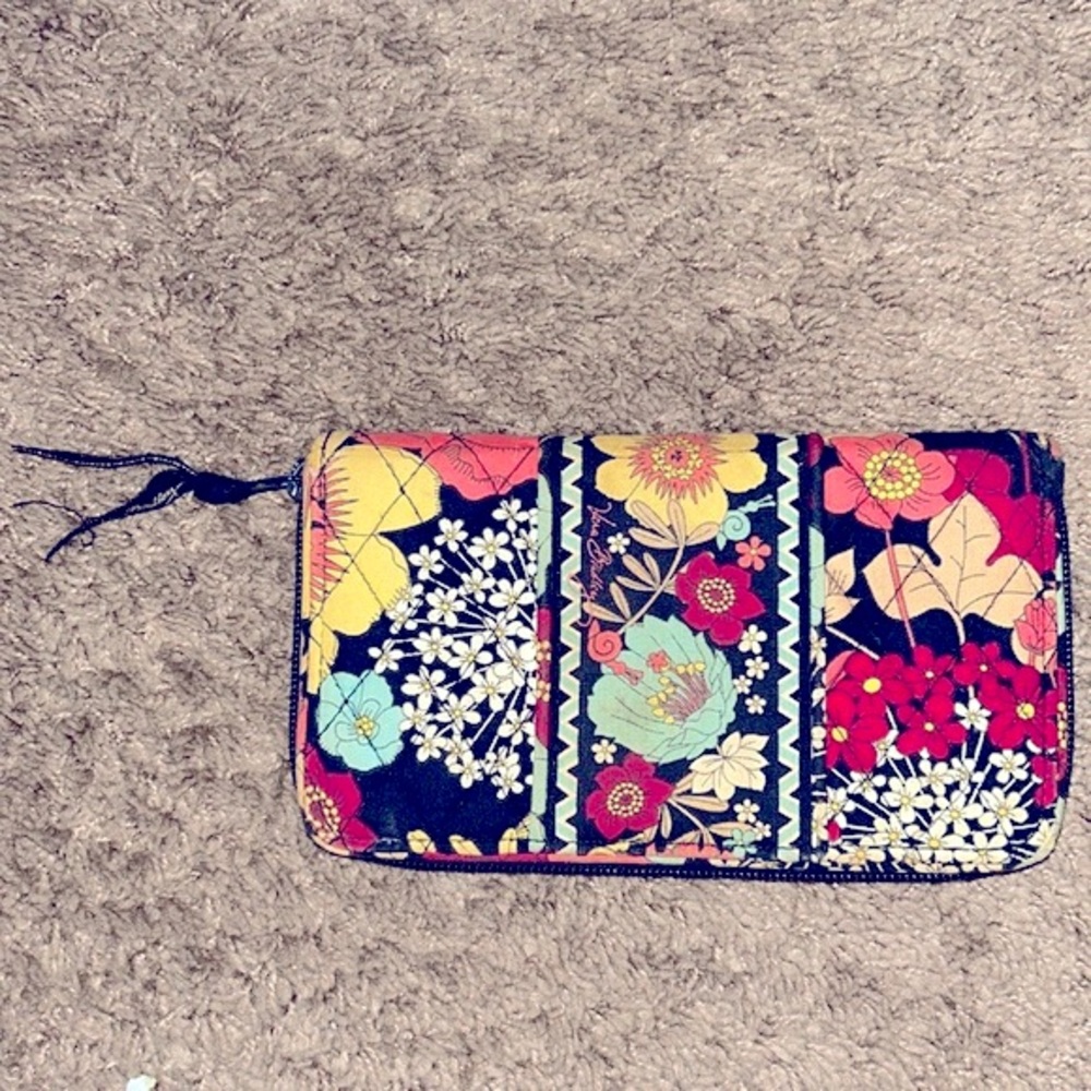 Vera Bradley Happy Snails Zip Around Wallet Floral Multicolor